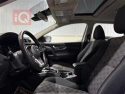 نيسان قاشقاي